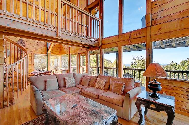 Smoky Mountain Cabin with Views Hot Tub and Loft — photo 5