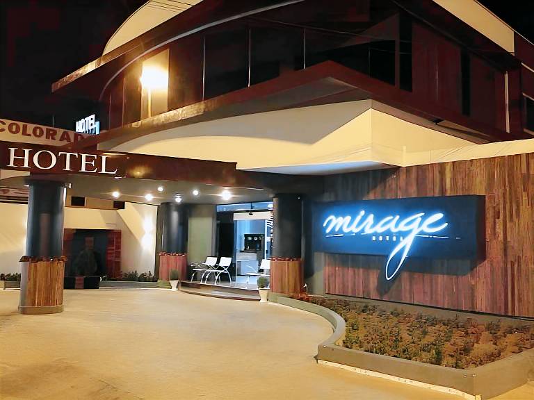 Hotel Mirage