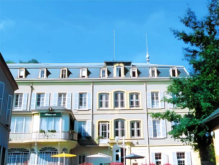 Grand Hotel de Bourbon-Lancy - Spa et Restaurant - Logis in Moulins