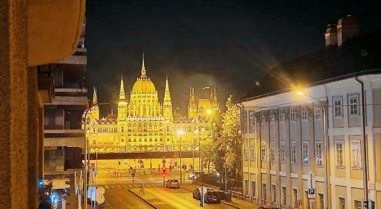 Rental apartment | Close to Hungarian Parliament Building | Suitable for remote work | Pet-friendly — photo 4