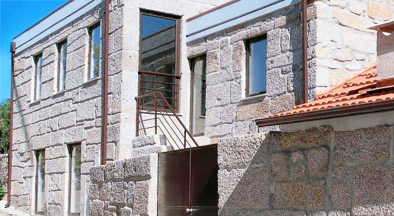 Nice vacation home with barbecue & patio | Good for workation | Dogs allowed in Viseu