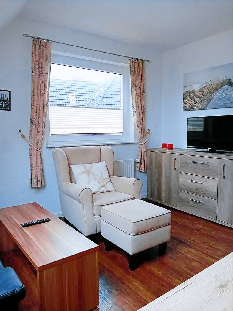     
Ferienwohnung ∙ 3 Gäste ∙ 2 Schlafzimmer
