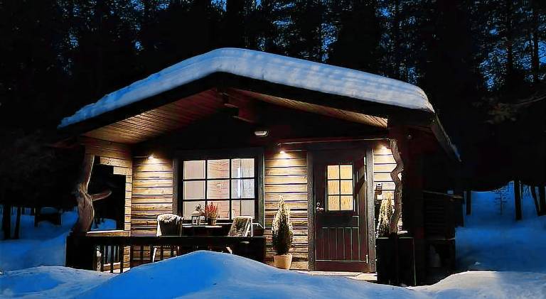 Chalet with jacuzzi — photo 3