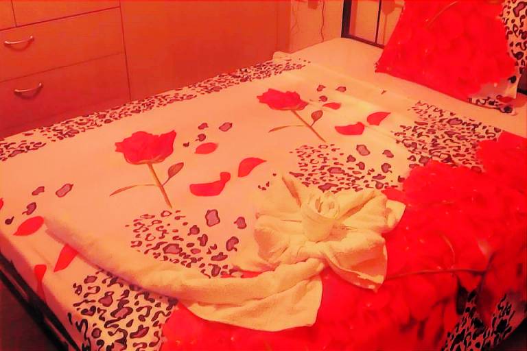 Rental apartment with patio in Piraeus