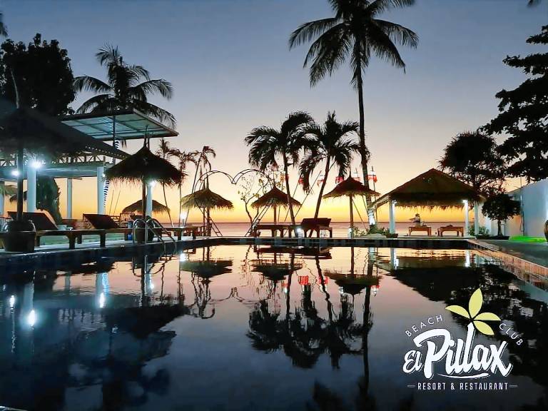 Villa - Sleeps 8 - Terrace - Beach Close — photo 4