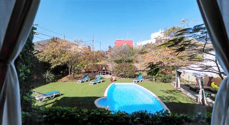 House with pool | Pet-friendly — photo 3