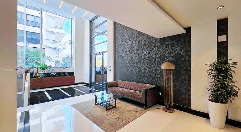 Luxury Seaview Escape 3bd in Limassol Skyscraper — photo 5