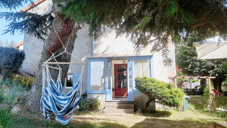 'Gite Le Cèdre' – Private Terrace & Garden, Open Mid-April to Late October, 3-Night Minimum — photo 2