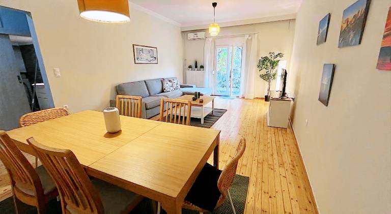 Wonderful apartment with terrace | Near Hagia Sophia | Dogs allowed in Thessaloniki