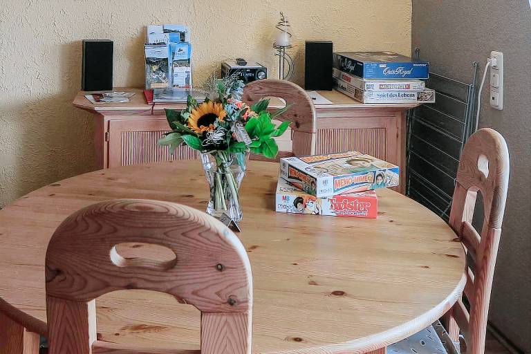 Rental apartment with terrace, barbeque & yard | Garden view — photo 3