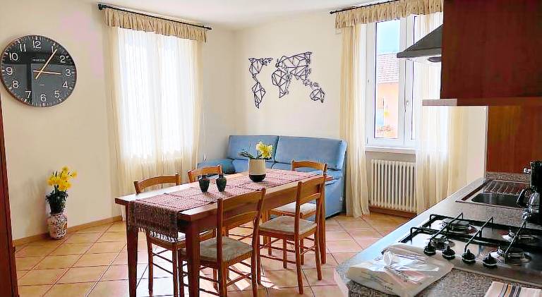 Charming apartment | Next to the beach | Suitable for remote work | Pet-friendly in Nago-Torbole