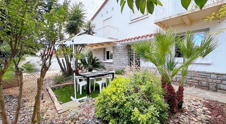 Holiday apartment with 2 rooms for 3 persons — photo 3