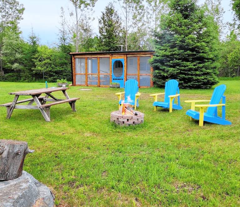 Cabin Pontypool