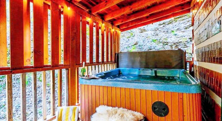 Nice house with jacuzzi | Pets are welcome — photo 4