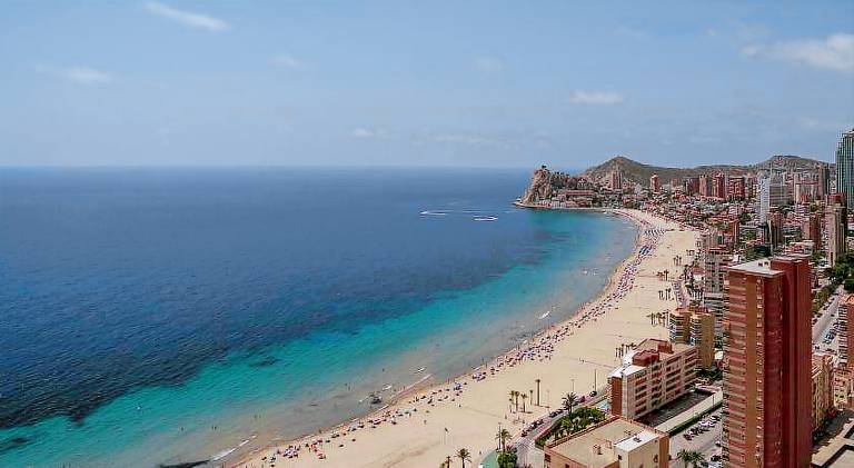 Sunset Cliffs Apartment - High Floor - Sea View in Benidorm