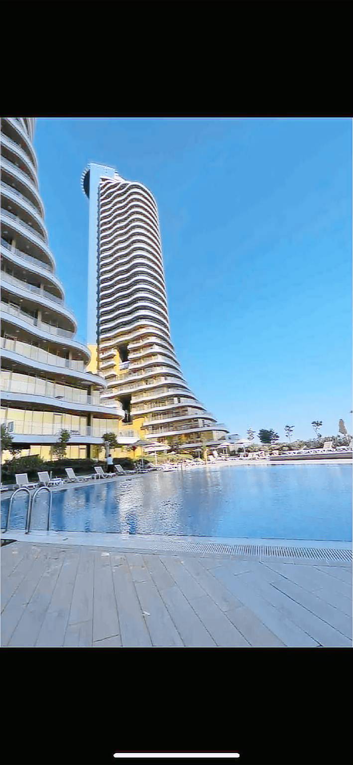 Istmarina with sea view and city view — photo 3