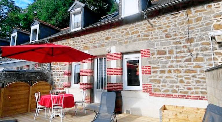 Vacation home with 1 room for 4 persons in Tregueux