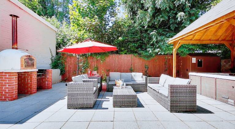 Beautiful villa with pool | Pet-friendly — photo 3