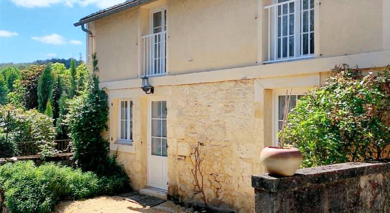 Big vacation home with pool | Pet-friendly in Les Eyzies