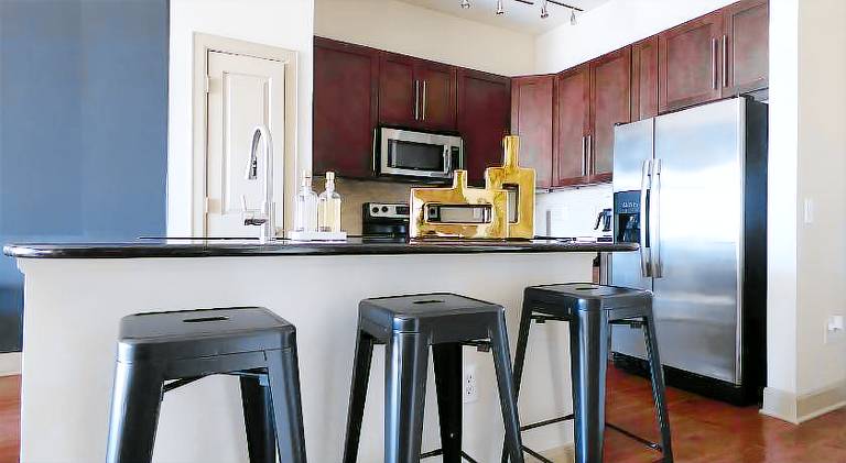 Holiday apartment with pool in Houston, TX
