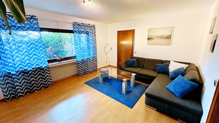 Holiday apartment with garden & sauna | Garden view — photo 2