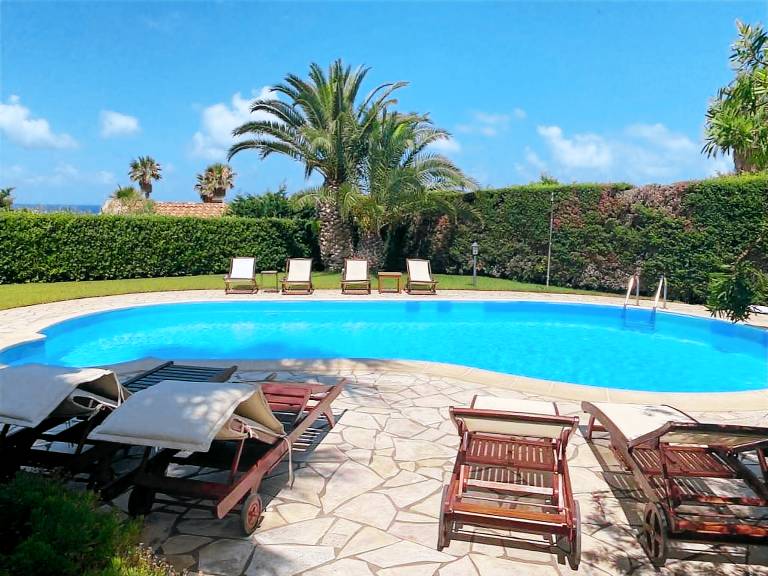 Villa 'Amazing Sunset' with Sea View, Wi-Fi and Air Conditioning — photo 3