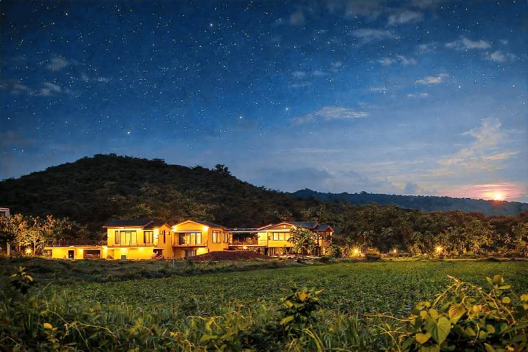 Wonderful chalet with terrace, pool & yard | Pets allowed in Mendarda