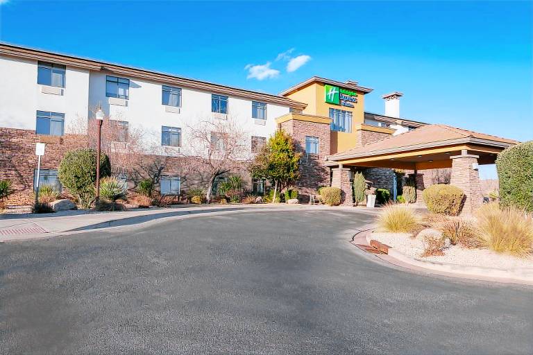Holiday Inn Express Hotels & Suites Washington-North Saint George By IHG — photo 5