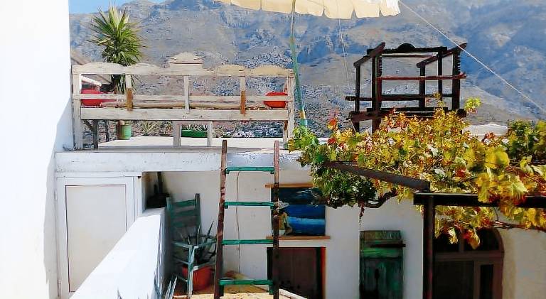 House with garden, patio & barbecue — photo 3