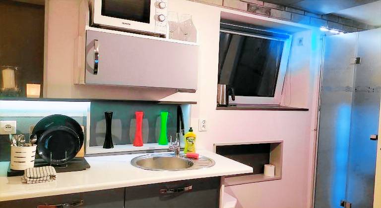 24h Gdynia Mini Apartamenty na kod dostepu & free parking & no keys — photo 5