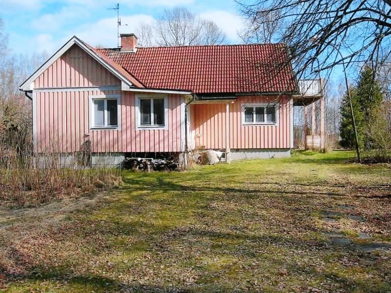 Gemütliches Haus in Arvika mit Garten und Grill