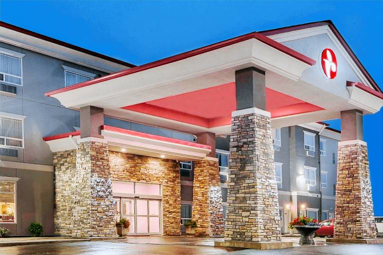 Ramada by Wyndham Moose Jaw