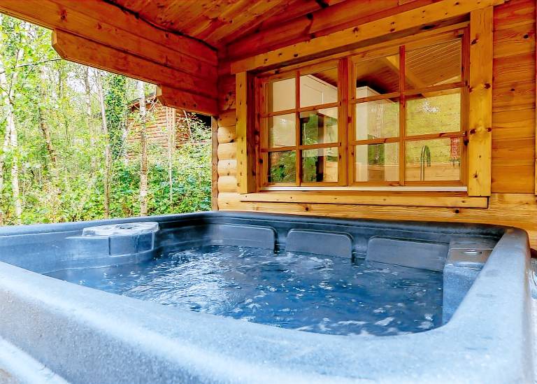 Chalet Hollington