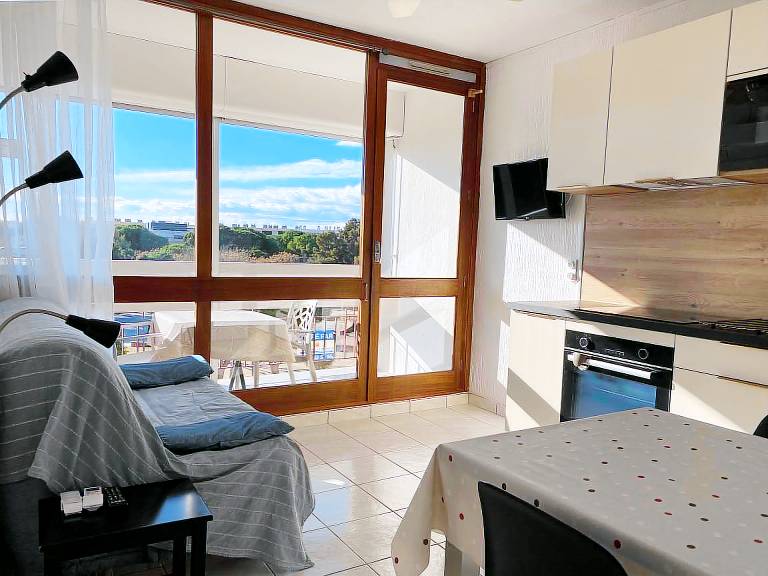 Studio with 1 room for 2 persons in Balaruc-les-Bains