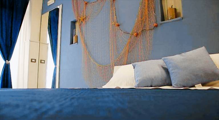 House with 1 room for 4 persons in Cefalù