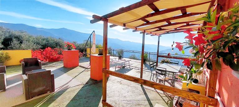 Ferienwohnung in Lucinasco, Caravonica f&uuml;r max. 5 Personen