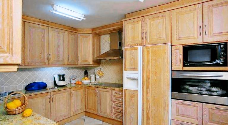 Villa with barbeque, private pool & patio | Good for workation | Pets allowed — photo 5