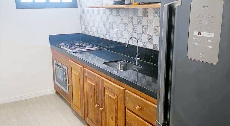 Vacation home with pool & jacuzzi — photo 4