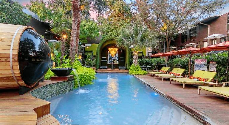 Nice vacation home with pool & hot tub | Good for workation | Pet-friendly — photo 5