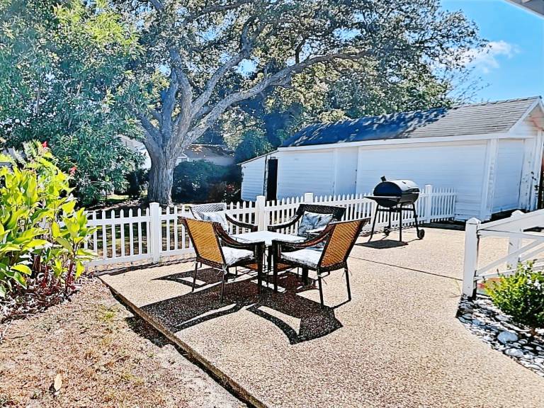 CB Sunshine Cottage — photo 5
