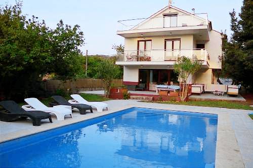 House  Bueu