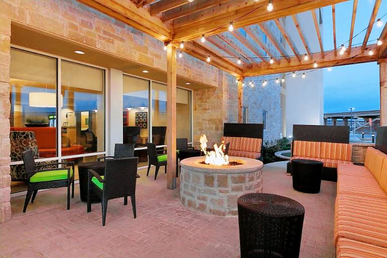 Home2 Suites by Hilton Lubbock — photo 3