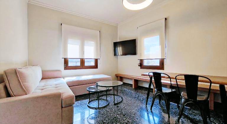Apartment with 1 room for 4 persons — photo 2