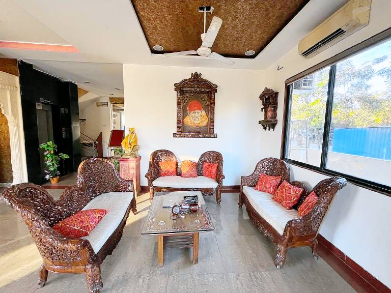 Rental apartment with patio — photo 5