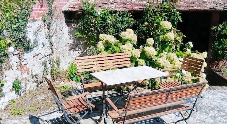 Rental apartment with garden & patio — photo 5