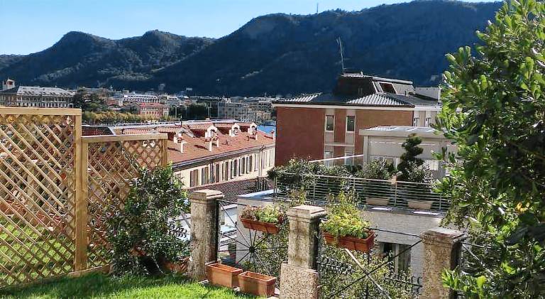 Holiday apartment | Next to Como Cathedral in Brunate