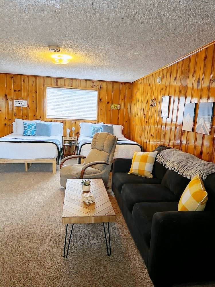 Lodge Red River