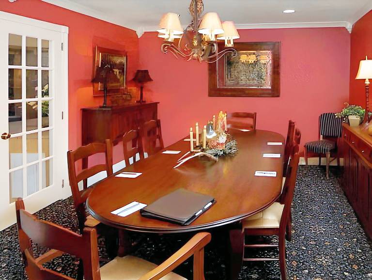 Hillwinds Inn - Blowing Rock — photo 4