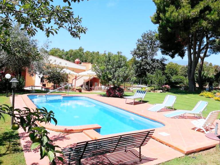 Villa Pula