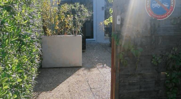 Holiday apartment with patio & private pool — photo 5